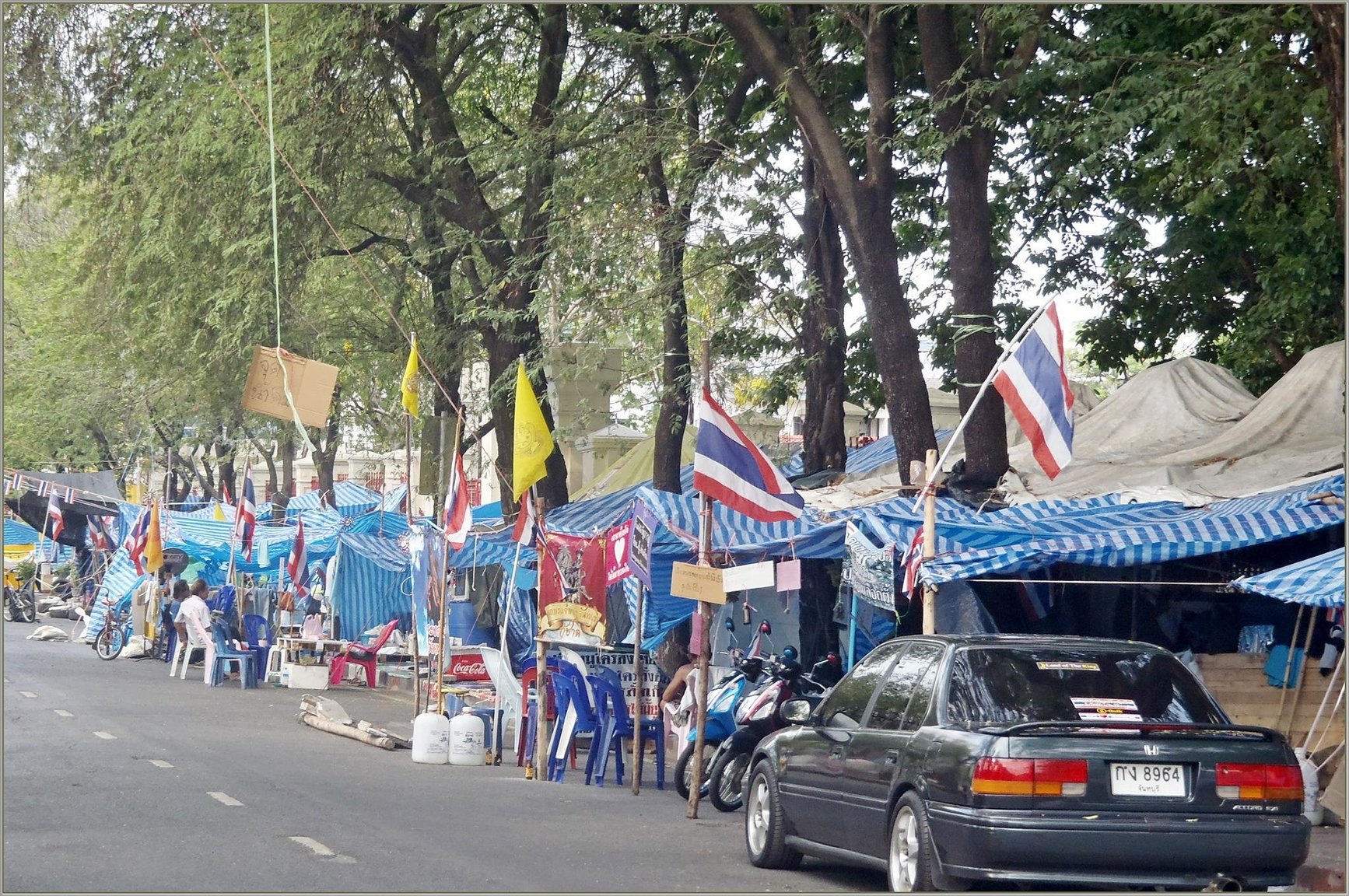 1673693351_P4042521_Bangkok_avril_2014(Copy).thumb.JPG.bb23b2a75b5e05d4a77f7df15a32637e.JPG