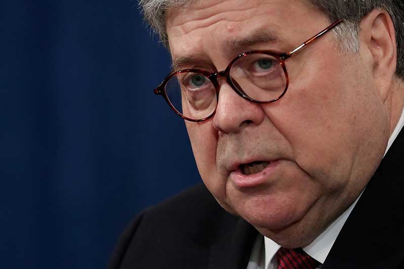 2019-05-01T145736Z_2_LYNXNPEF402K6_RTROPTP_4_USA-TRUMP-BARR.JPG