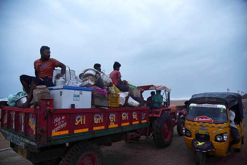 2019-05-02T164151Z_1_LYNXNPEF4114N_RTROPTP_4_INDIA-CYCLONE.JPG