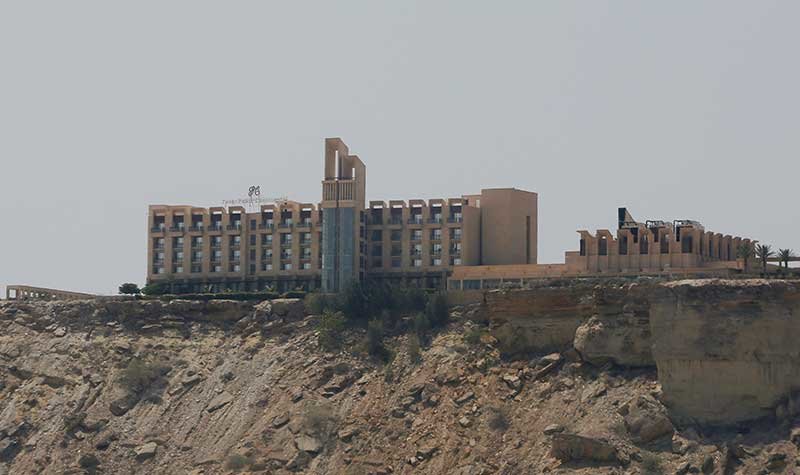 2019-05-12T085742Z_1_LYNXNPEF4B06D_RTROPTP_4_PAKISTAN-SECURITY.JPG