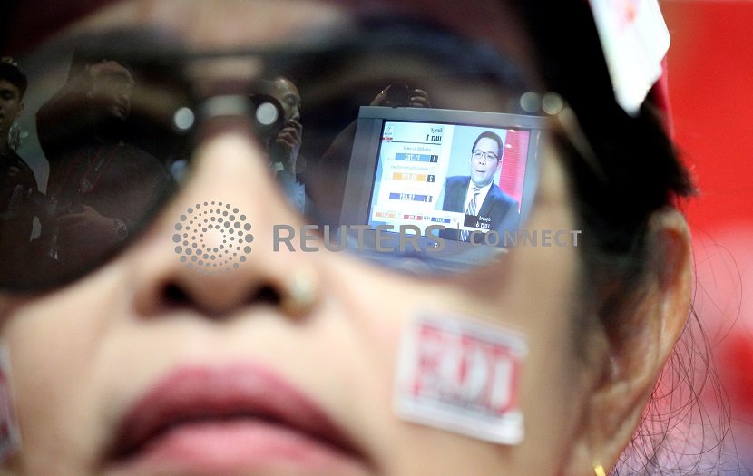 2019-05-14T100315Z_1_LYNXNPEF4D0K0_RTROPTP_4_THAILAND-ELECTION-ESTABLISHMENT.JPG