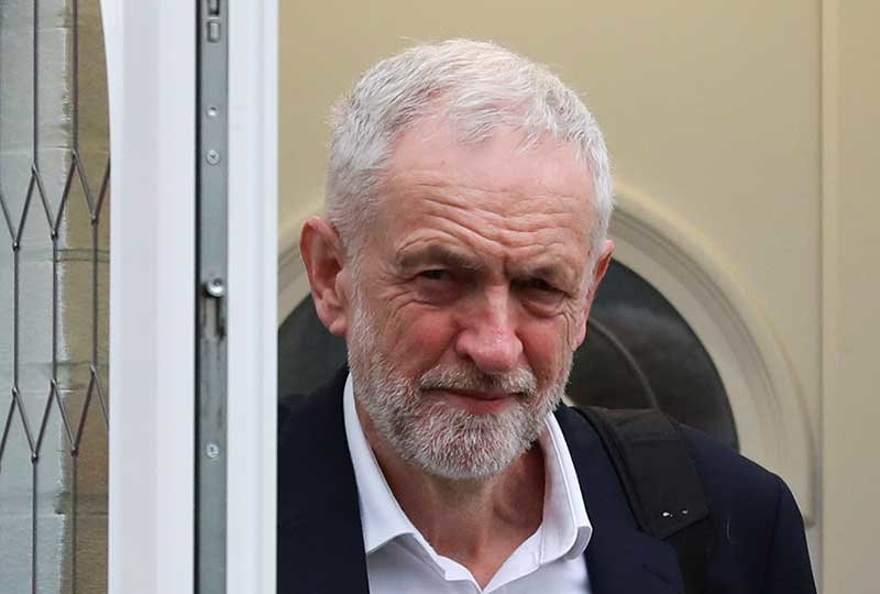 2019-05-14T134238Z_1_LYNXNPEF4D10J_RTROPTP_4_BRITAIN-EU.JPG