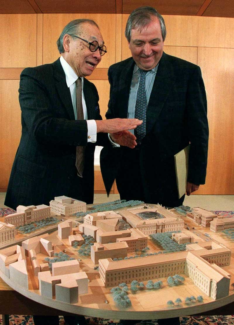 2019-05-16T234435Z_3_LYNXNPEF4F1SY_RTROPTP_4_PEOPLE-I-M-PEI.JPG