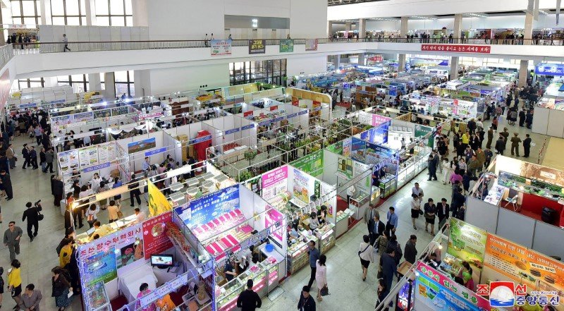 2019-05-21T082211Z_2_LYNXNPEF4K0KR_RTROPTP_3_NORTHKOREA-BUSINESS.JPG