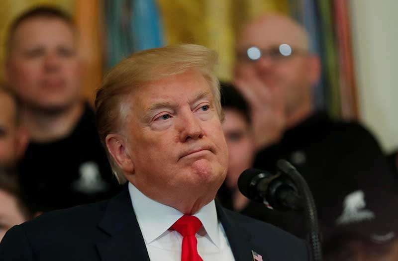 2019-05-22T101911Z_1_LYNXNPEF4L0SA_RTROPTP_4_USA-TRUMP-BANKS.JPG