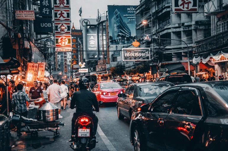 bangkok-billboards-buildings-708764-1170x778.jpg
