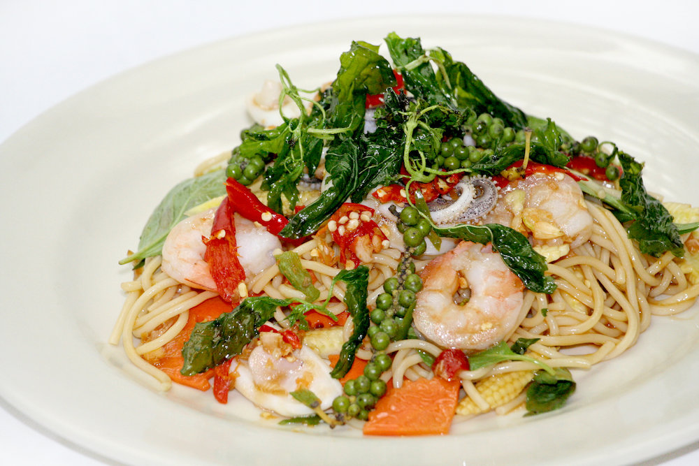 Phad Kee Maw Tala_01.jpg