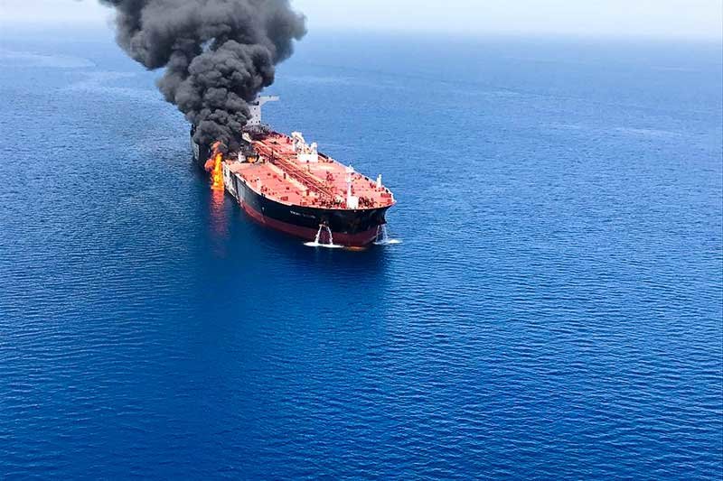 2019-06-13T125950Z_1_LYNXNPEF5C12V_RTROPTP_4_MIDEAST-TANKER.JPG