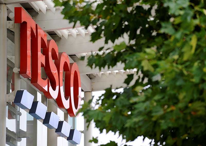 2019-06-18T122134Z_1_LYNXNPEF5H11F_RTROPTP_4_TESCO-OUTLOOK.JPG