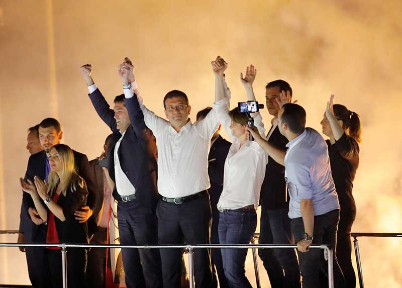 2019-06-23T223405Z_1_LYNXNPEF5M0YZ_RTROPTP_4_TURKEY-ELECTION.JPG