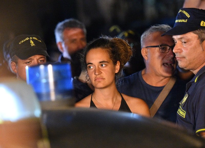 2019-06-29T022750Z_1_LYNXNPEF5S03R_RTROPTP_4_EUROPE-MIGRANTS-ITALY.JPG
