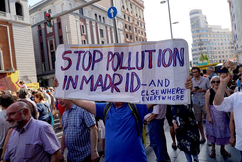2019-06-29T191345Z_1_LYNXNPEF5S0TA_RTROPTP_4_SPAIN-ENVIRONMENT-PROTESTS.JPG