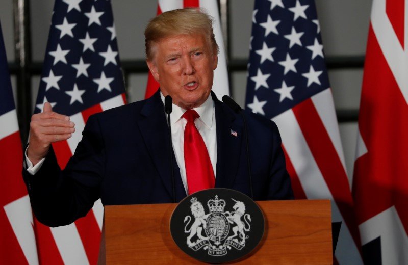 2019-06-04T145927Z_2_LYNXNPEF531CX_RTROPTP_3_USA-TRUMP-BRITAIN (1).JPG