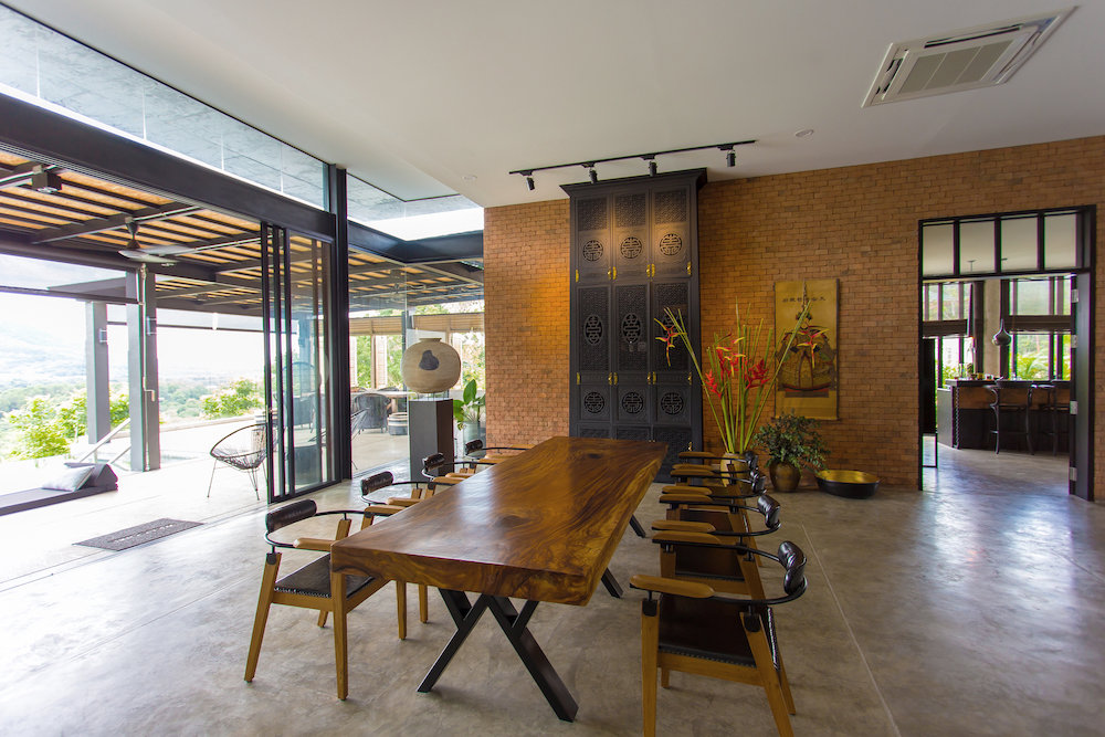 Dinning - Villa 3.jpg