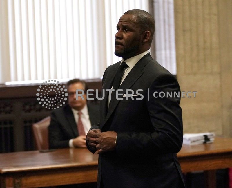 R. Kelly Charged With New Felony Sex Assault, Abuse Counts - Chicago ...