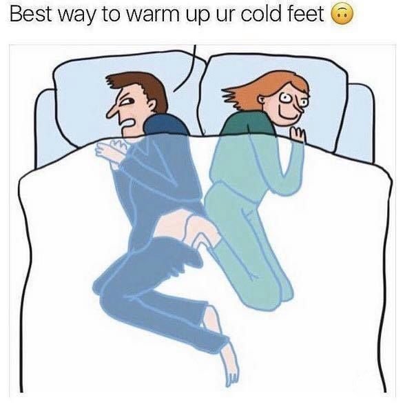 948655108_coldfeet.jpg.7c6e86114886e1e647a3f73e5d46375f.jpg