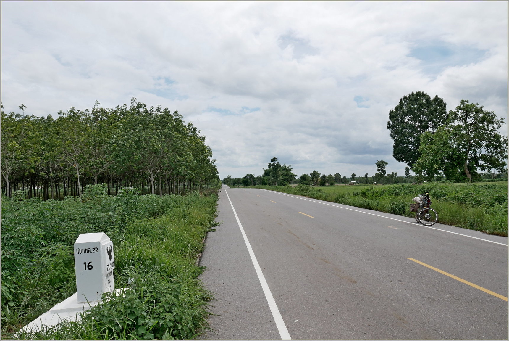 P1070788_road_2040.thumb.JPG.e4f3a88e2bf4ab8cf4a0a9335ffa9f4e.JPG