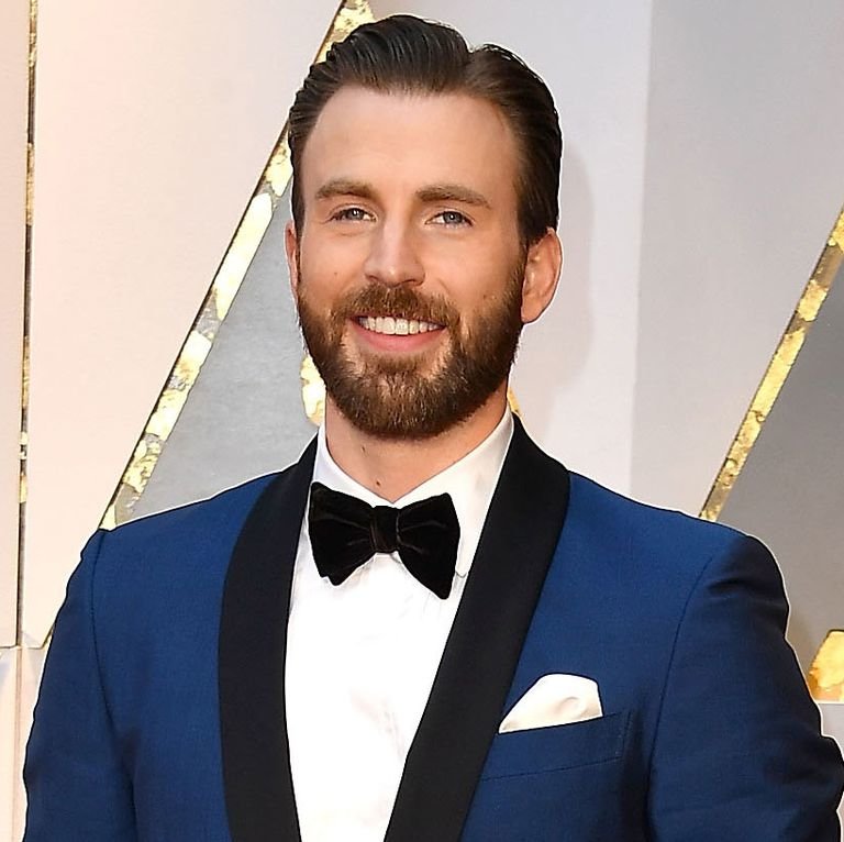 1490356848-chris-evans-oscars-2017.jpg