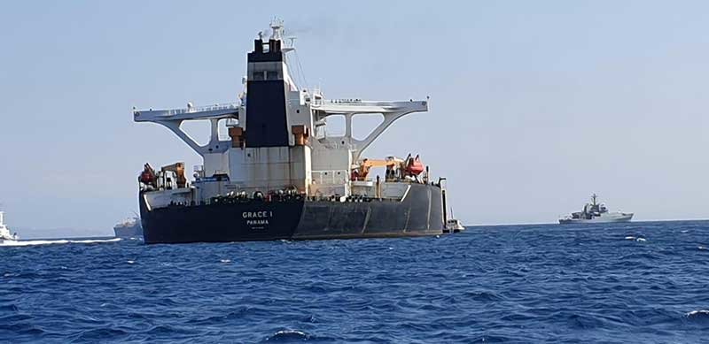 2019-07-04T103410Z_1_LYNXNPEF630O3_RTROPTP_4_MIDEAST-IRAN-TANKER.JPG