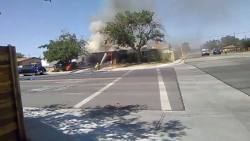 2019-07-04T202759Z_1_LYNXNPEF631JJ_RTROPTP_4_CALIFORNIA-QUAKE.JPG