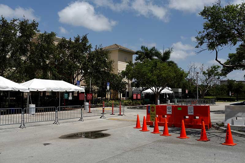 2019-07-15T024621Z_1_LYNXNPEF6E036_RTROPTP_4_USA-IMMIGRATION-ICE-RAIDS.JPG