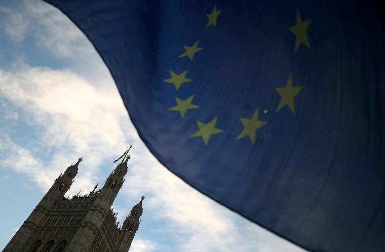 2019-07-19T091711Z_1_LYNXNPEF6I0N6_RTROPTP_4_BRITAIN-EU-JOHNSON-RUSSIAN.JPG