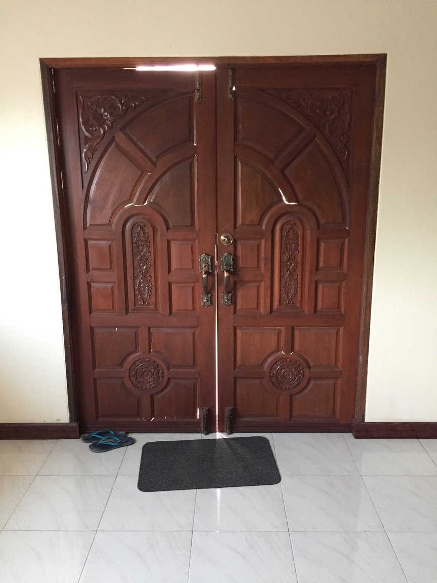 DoorBig.JPG