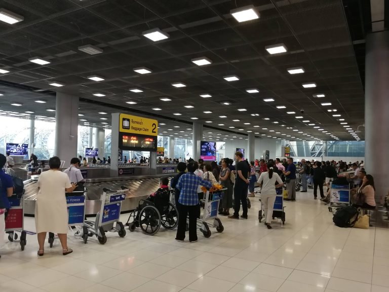 airport-768x576.jpg