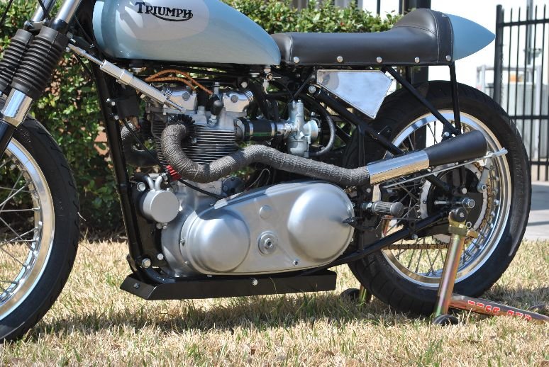 triumph_stiffy_2.jpg.fb96e862743bbab9366ce9a857bdb043.jpg