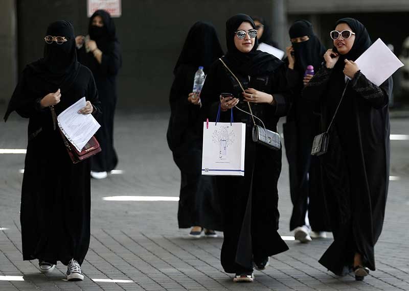 2019-08-02T001041Z_2_LYNXNPEF7100A_RTROPTP_4_SAUDI-WOMEN.JPG