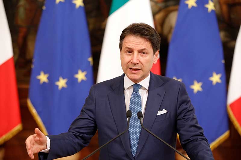 2019-08-08T141117Z_1_LYNXNPEF771BB_RTROPTP_4_ITALY-EU-CONTE-VON-DER-LEYEN.JPG
