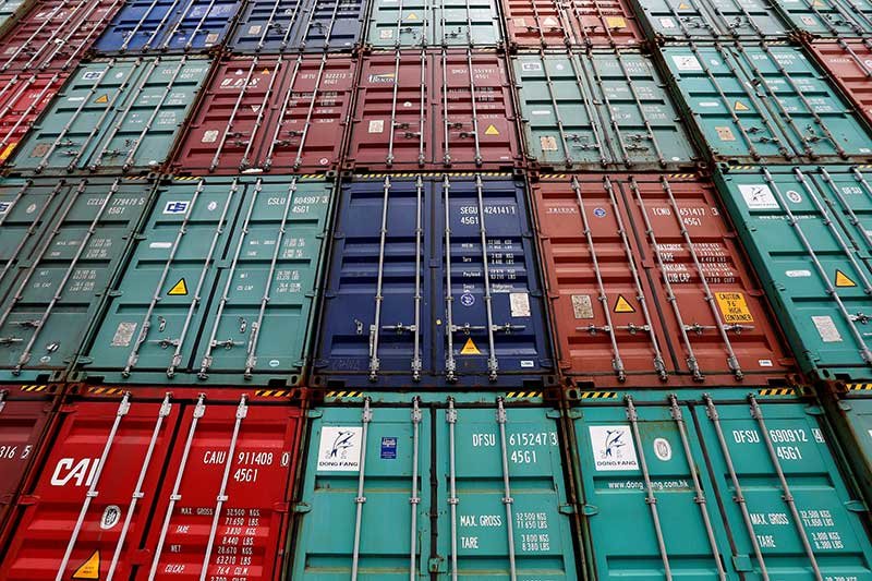 2019-08-09T001500Z_2_LYNXNPEF78006_RTROPTP_4_USA-ECONOMY-TRADEFIGURES.JPG