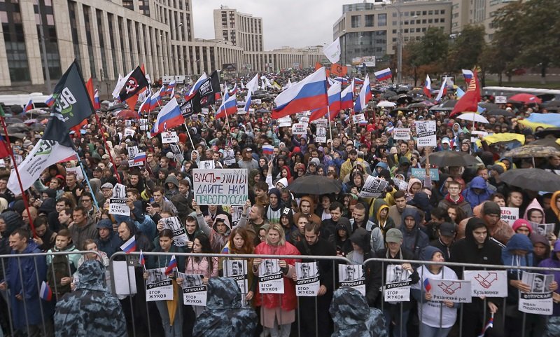 2019-08-10T180907Z_1_LYNXNPEF790VY_RTROPTP_4_RUSSIA-POLITICS-PROTESTS.JPG