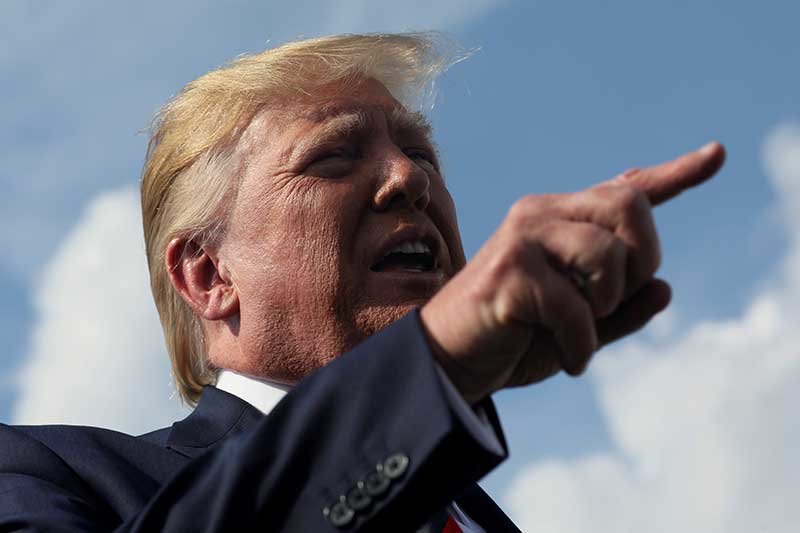 2019-08-21T160810Z_1_LYNXNPEF7K1DL_RTROPTP_4_APPLE-TRUMP.JPG
