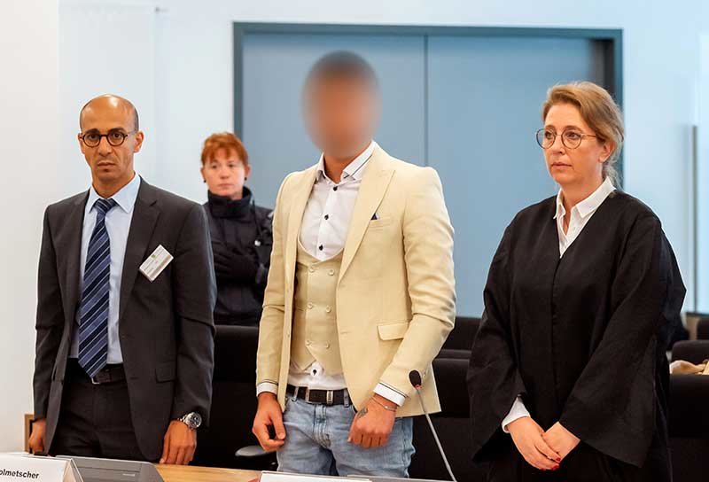 2019-08-22T163427Z_1_LYNXNPEF7L1NR_RTROPTP_4_GERMANY-TRIAL-CHEMNITZ.JPG