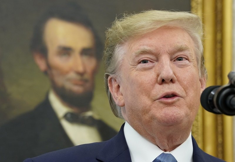 2019-08-23T175100Z_10_LYNXNPEF7M191_RTROPTP_4_USA-TRUMP-COUSY.JPG