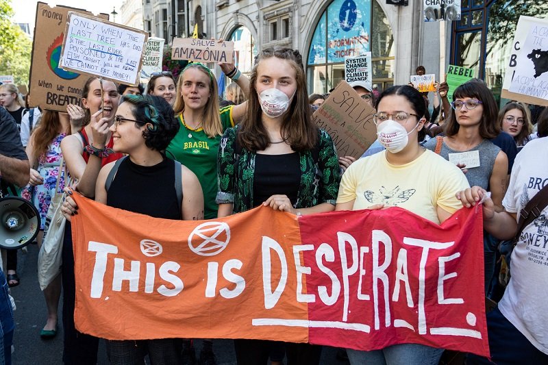 2019-08-23T214304Z_1_LYNXNPEF7M1WP_RTROPTP_4_BRAZIL-ENVIRONMENT-PROTESTS-BRITAIN.JPG