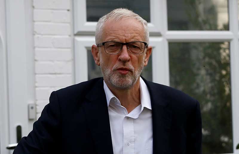 2019-08-27T115436Z_2_LYNXNPEF7Q0H0_RTROPTP_4_BRITAIN-EU.JPG