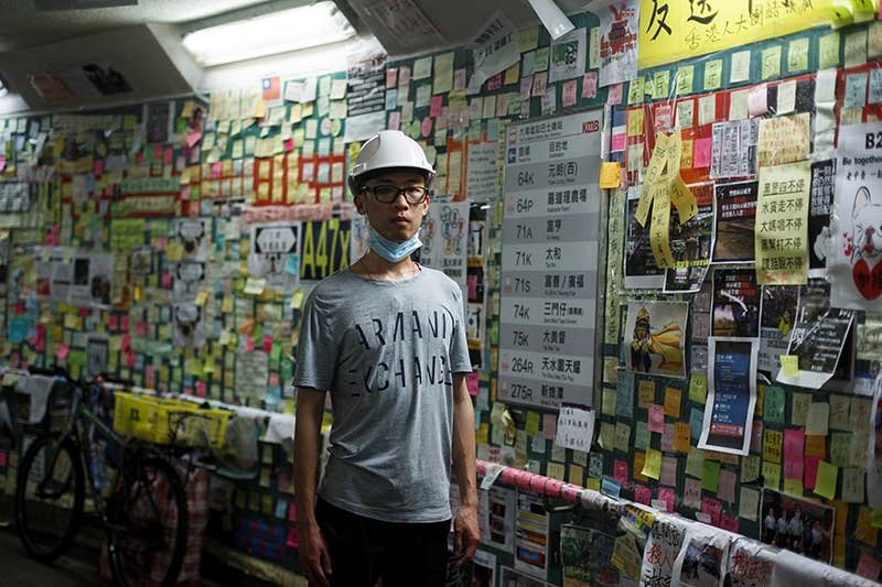 2019-08-27T233957Z_3_LYNXNPEF7Q1VE_RTROPTP_4_HONGKONG-PROTESTS-RADICALS.JPG