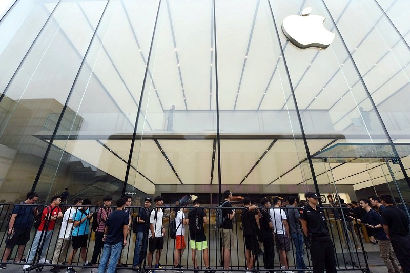 2019-08-29T170614Z_1_LYNXNPEF7S1S0_RTROPTP_4_APPLE-IPHONE-CHINA.JPG