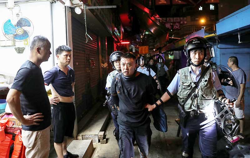 2019-08-29T194238Z_1_LYNXNPEF7S21V_RTROPTP_4_HONGKONG-PROTESTS.JPG