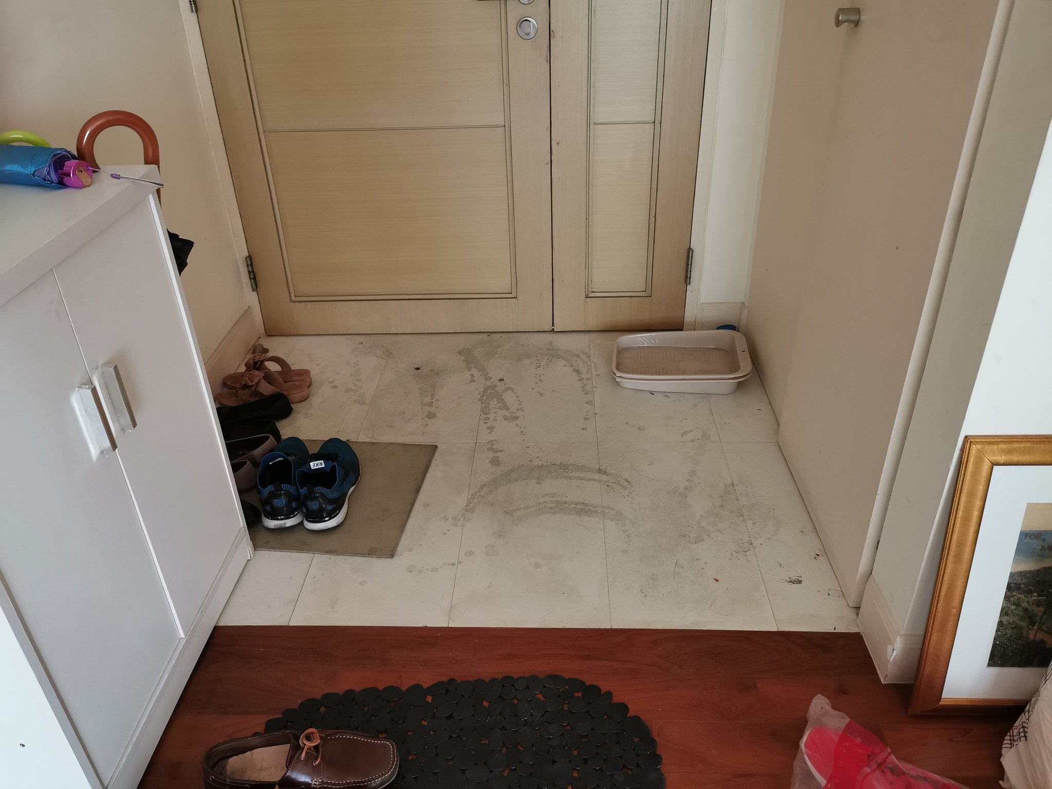 floor tiles.jpg