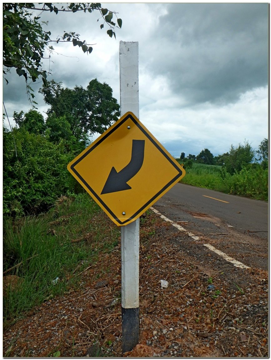 P8150894_near_rd_22_rd_sign.thumb.JPG.ff204247682826e134761909042a3c8c.JPG