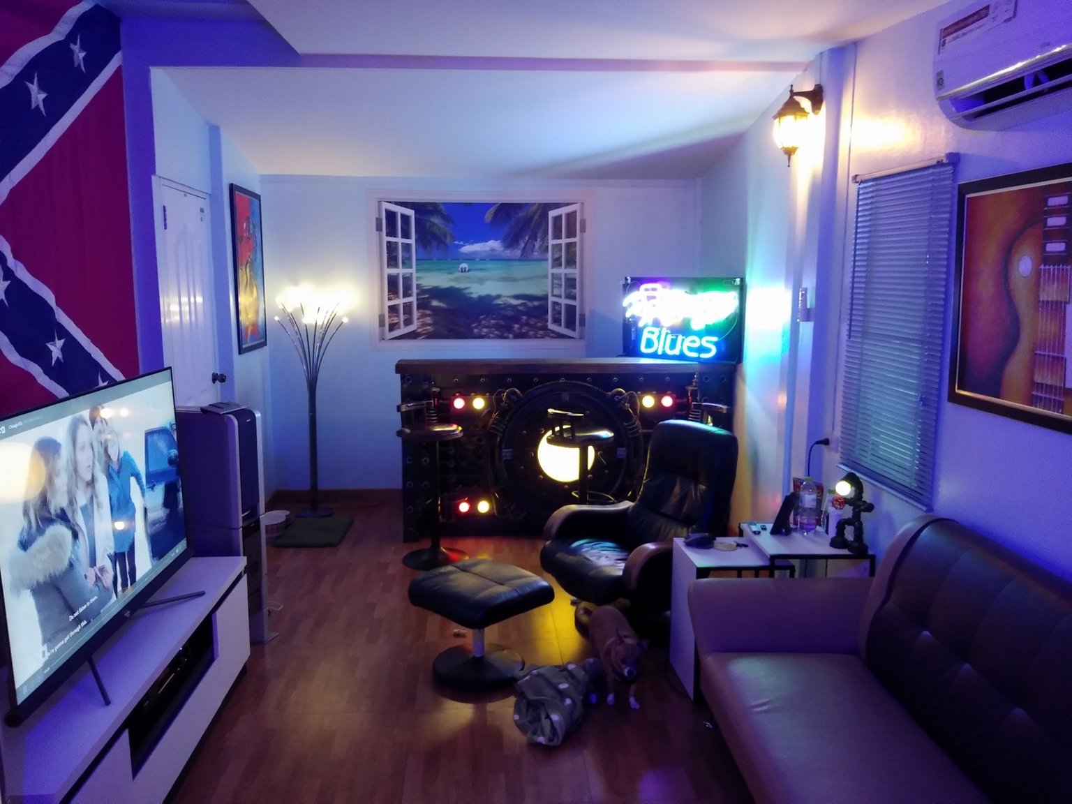 Man Cave-001.jpg