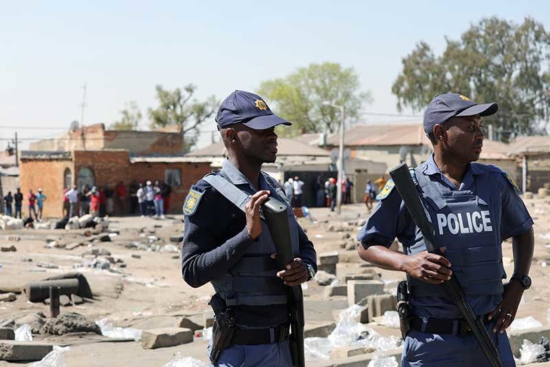 2019-09-03T162053Z_1_LYNXNPEF821HR_RTROPTP_4_SAFRICA-VIOLENCE.JPG