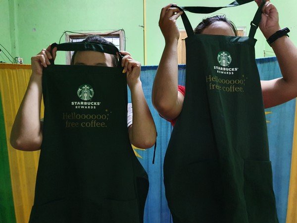 2019-09-05T075840Z_1_LYNXNPEF840ME_RTROPTP_4_UK-THAILAND-WORKERS-WAGES.JPG