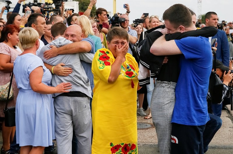 2019-09-07T134650Z_1_LYNXNPEF860KZ_RTROPTP_4_UKRAINE-RUSSIA-PRISONERS.JPG