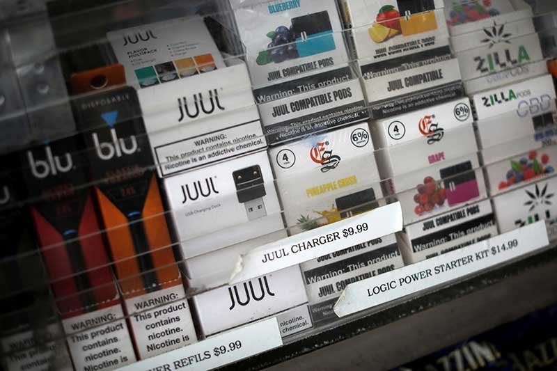 2019-09-11T223706Z_2_LYNXNPEF8A1J9_RTROPTP_4_HEALTH-VAPING-TRUMP.JPG