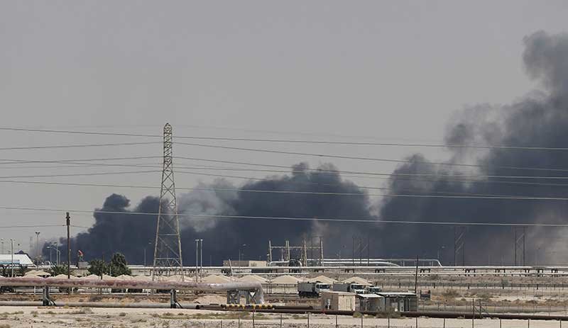 2019-09-15T100303Z_1_LYNXMPEF8E06R_RTROPTP_4_SAUDI-ARAMCO-FIRE.JPG