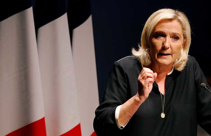 2019-09-15T184051Z_3_LYNXMPEF8E0N4_RTROPTP_4_FRANCE-POLITICS-FARRIGHT.JPG
